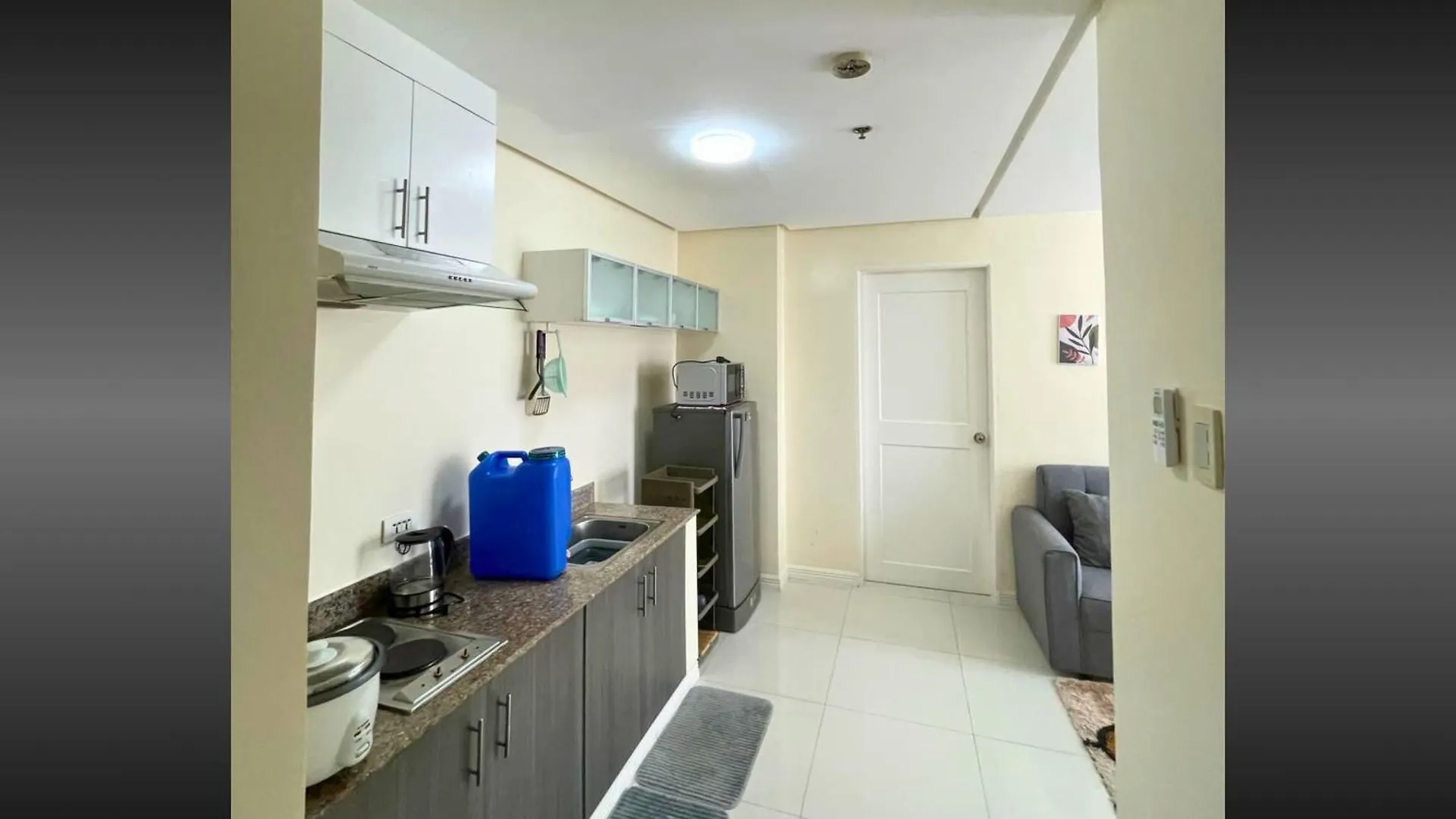 Near Us Embassy X Free Unlimited Pool, Massage & Sauna Access X Promo This Month! Explore Deluxe Studio W Balcony In Manila Perfectly Situated Near Naia Airport, Heart Of Manila Updated 2025 Price For Your Unforgettable Ultimate Staycation Experience 필리핀